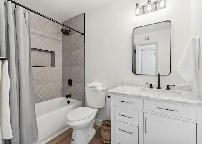 Renovated With Pool 3 Miles From Old Town * Scottsdale